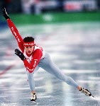 Canada's Catriona Le May Dan skating the long track at the 1998 Nagano Winter Olympics. (CP PHOTO/COA)