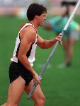 Steve Feraday du Canada participe  l'preuve du lancer du javelot aux Jeux olympiques de Barcelone de 1992. (Photo PC/AOC)