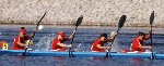 Klari MacAskill (gauche) et Alison Herst du Canada participent  une preuve de kayak aux Jeux olympiques de Barcelone de 1992. (Photo PC/AOC)
