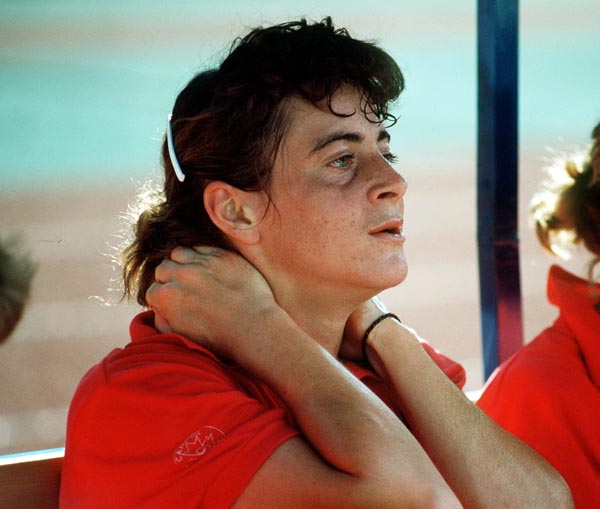 Canada's Deb Covey takes a break during field hockey action at the 1988 Seoul Olympic Games. (CP Photo/ COA/ T. Grant)