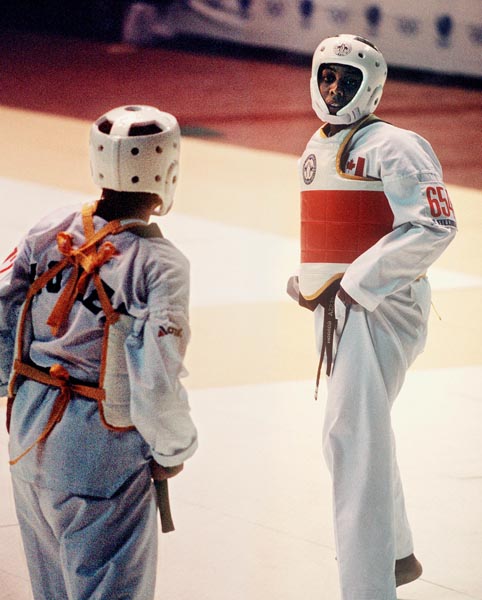 Canada's Tessa Gordon (right) competes in the taekwondo event at the 1988 Seoul Olympic Games. (CP PHOTO/COA/ T. Grant)