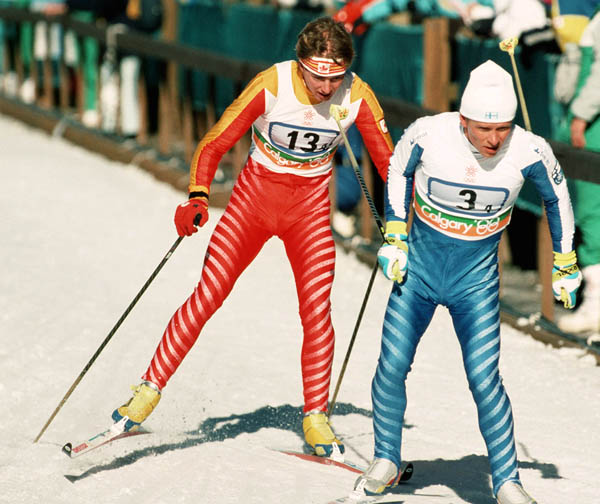 Canada's Dennis Lawrence(left) competes in a cross country ski event at the 1988 Calgary Olympic winter Games. (CP PHOTO/COA/ J. Gibson)
