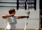 Wanda Allan du Canada participe au tir   l'arc aux Jeux olympiques de Montral de 1976. (Photo PC/AOC)