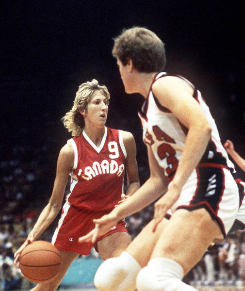 Canada's Alison Lang (left) participates in women's basketball action at the 1984 Olympic Games in Los Angeles. (CP PHOTO/COA/JM)