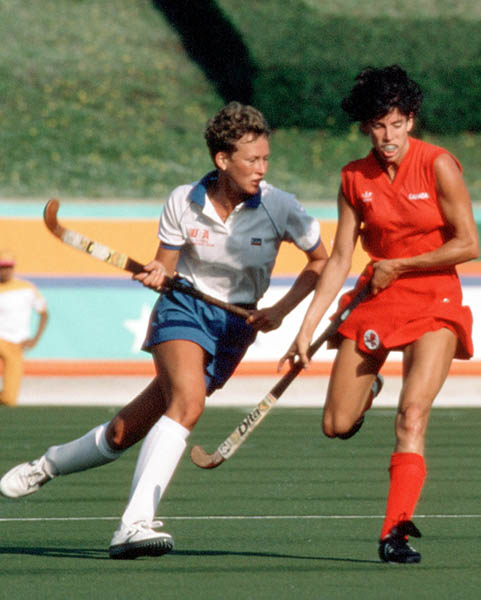 Canada's Shelly Andrews (right) plays field hockey at the 1984 Los Angeles Olympic Games. (CP Photo/ COA/ Ted Grant)
