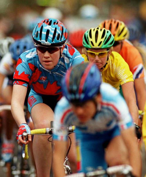 Canada's Clara Hughes (left) participates in a road cyling event at the Sydney 2000 Olympic Games. (CP PHOTO/ COA)