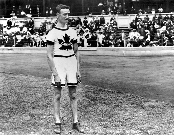 George Goulding du Canada a remport une mdaille d'or en au 10 000 m de marche olympique aux Jeux olympiques de Stockholm de 1912. (Photo PC/AOC)
