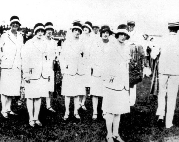 Canada's women's team at the 1928 Amsterdam Olympics. (CP Photo/COA)