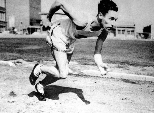 Canada's Percy Williams competes in an athletics event at the 1928 Amsterdam Olympics. Williams won gold medals in the 100m and the 200m events (CP Photo/COA)