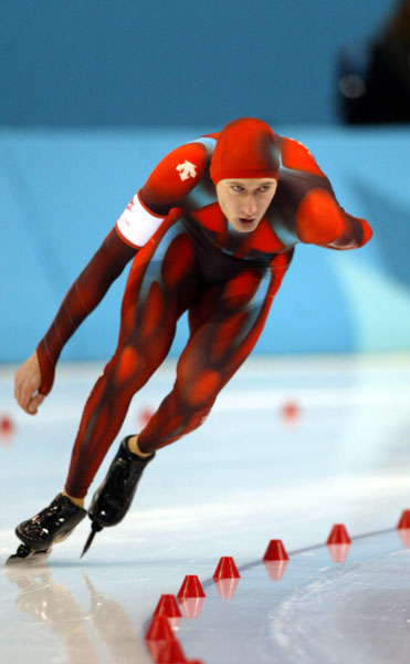 Team Canada's long track speed skater Steven Elm in the 5,000 metre at the 2002 Olympic Winter Games in Salt Lake City. (CP Photo/COA/Andre Forget).