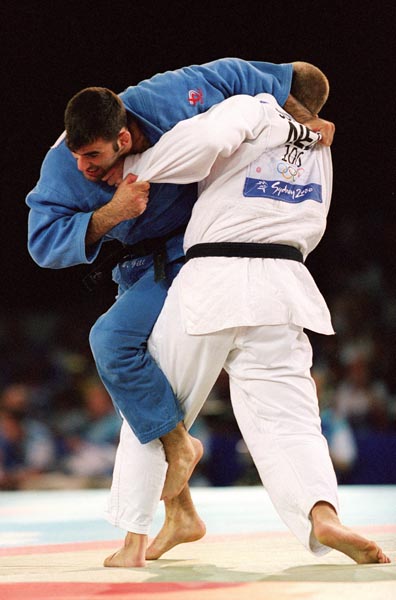 Canada's Nicolas Gill demonstrates his judo skills at the Sydney 2000 Olympic Games.  (CP PHOTO/ COA)
