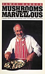 Couverture du livre de cuisine MUSHROOMS ARE MARVELLOUS illustrée d'un homme tenant un poêle à frire contenant des champignons et des légumes sautés